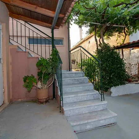 Laconian Collection #mystras Residence# Hébergement de vacances Mystras